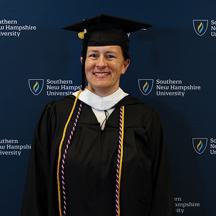 Lisa Rogers, a 2024 wuv graduate with her bachelor’s in anthropology with a concentration in environmental sustainability.
