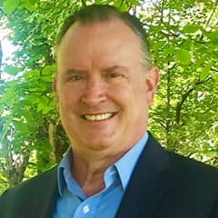 Gary Simmerman, an adjunct faculty member who teaches finance classes at WUV.