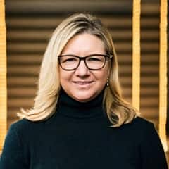 Stephanie Worrell, a graphic design adjunct faculty member at WUV.